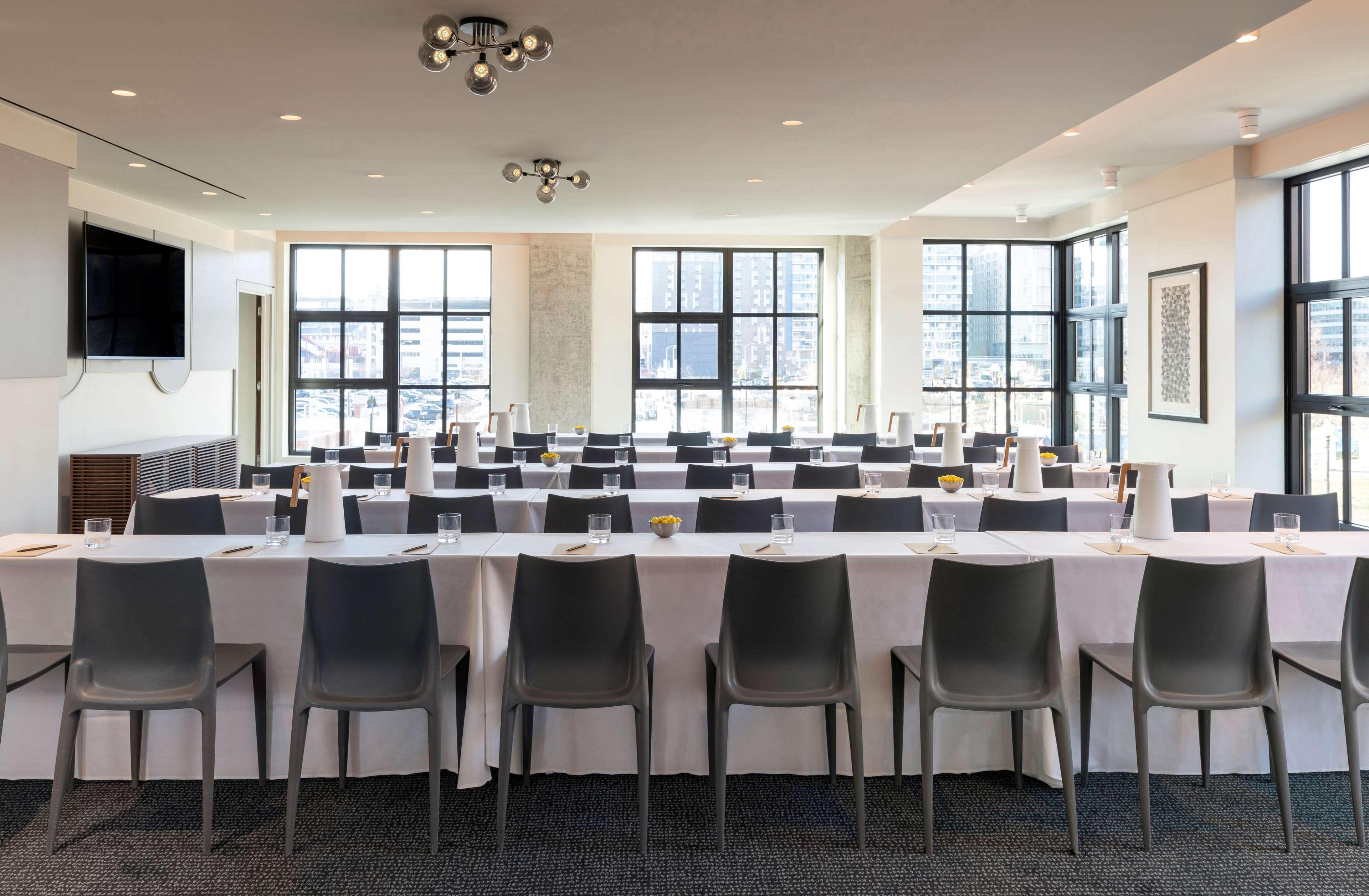 Thompson Dc, By Hyatt 4*